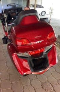 للبيع دراجة نارية هوندا gold wing