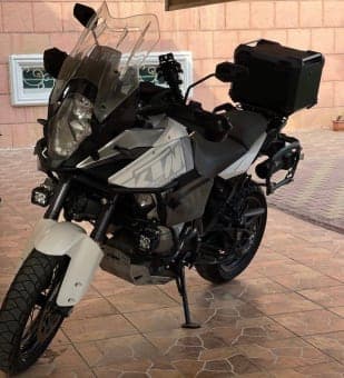 للبيع دراجة نارية 1290 ktm super adventuret