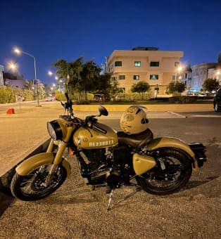 للبيع دراجة نارية 350 royal enfield classic