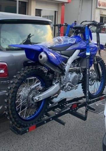 للبيع دراجة نارية ياماها yz450f